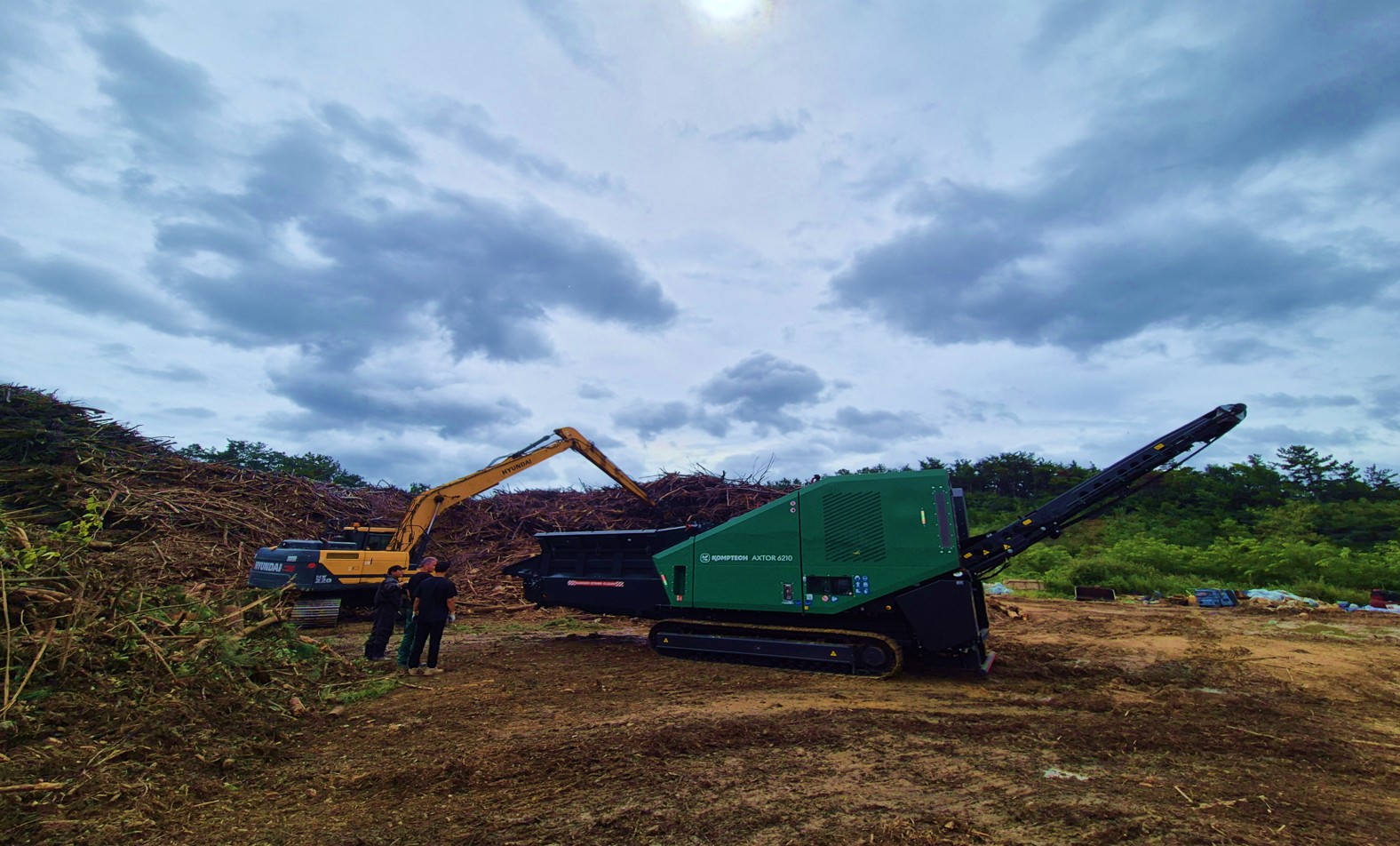 Wood Chipper 1
